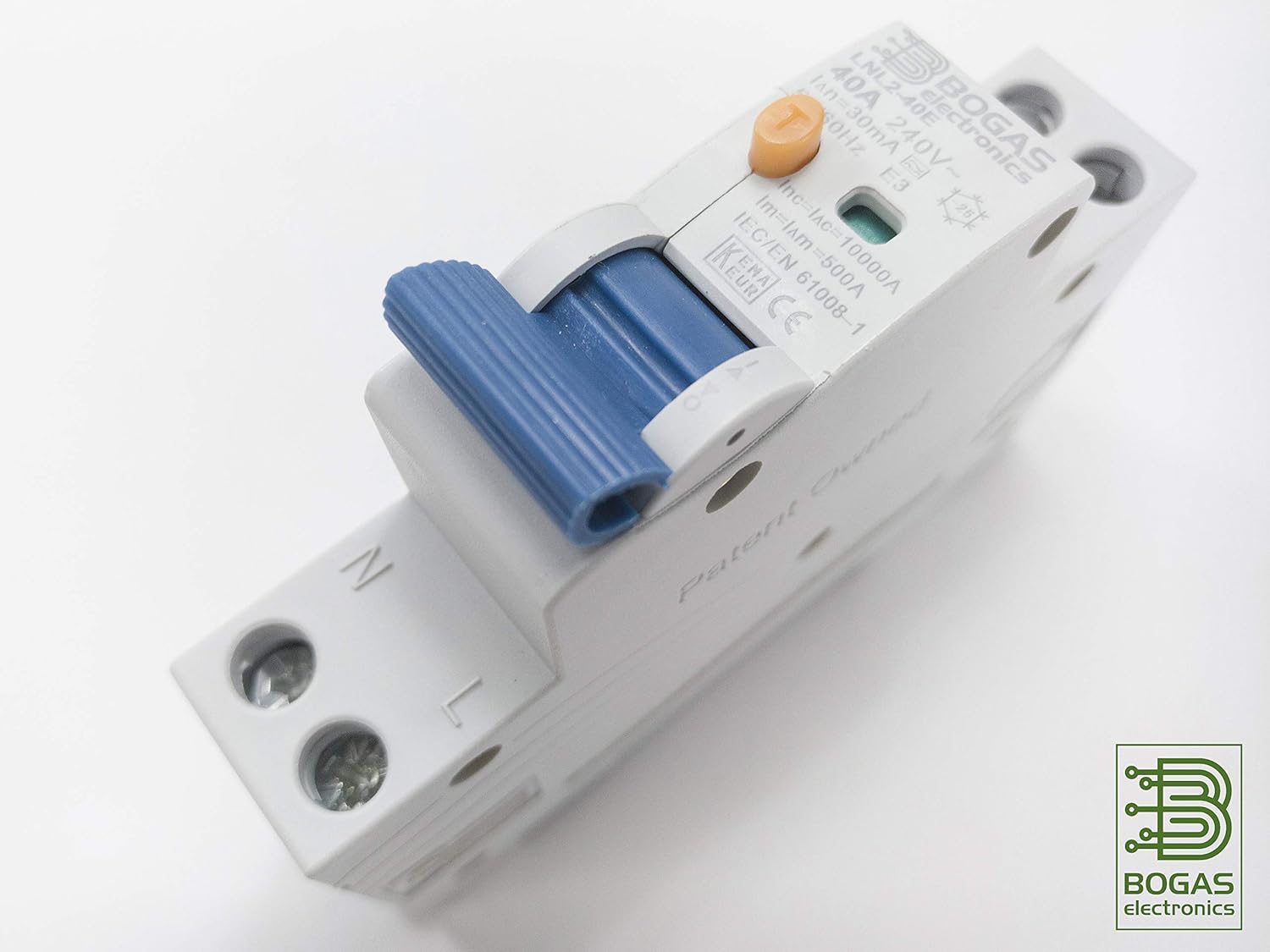 Interruptor diferencial superinmunizado SI, 30 mA, 2P, 40 A, Clase A y 10kA.